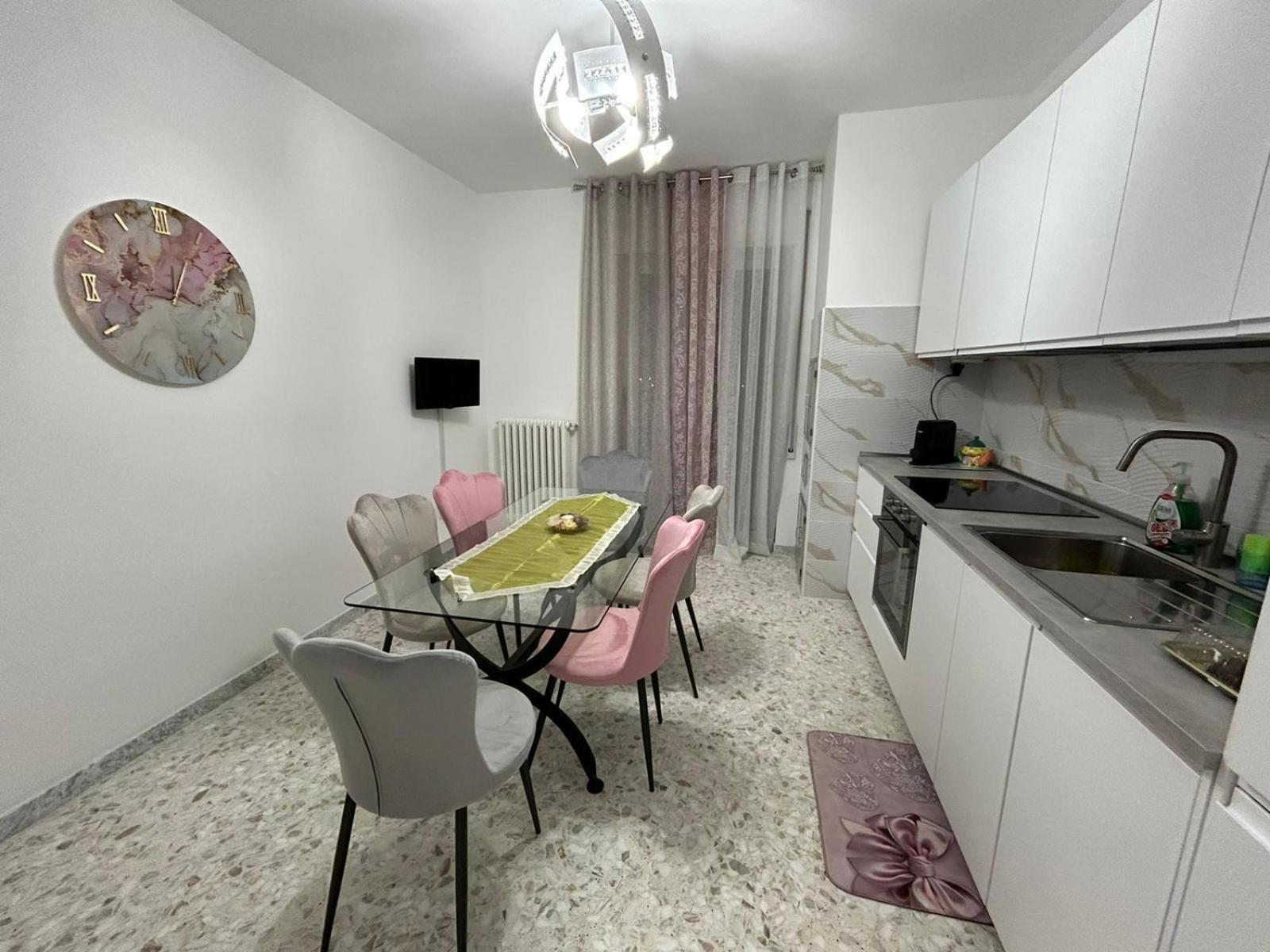 Sole House Apartment บิสเชลเย ภายนอก รูปภาพ