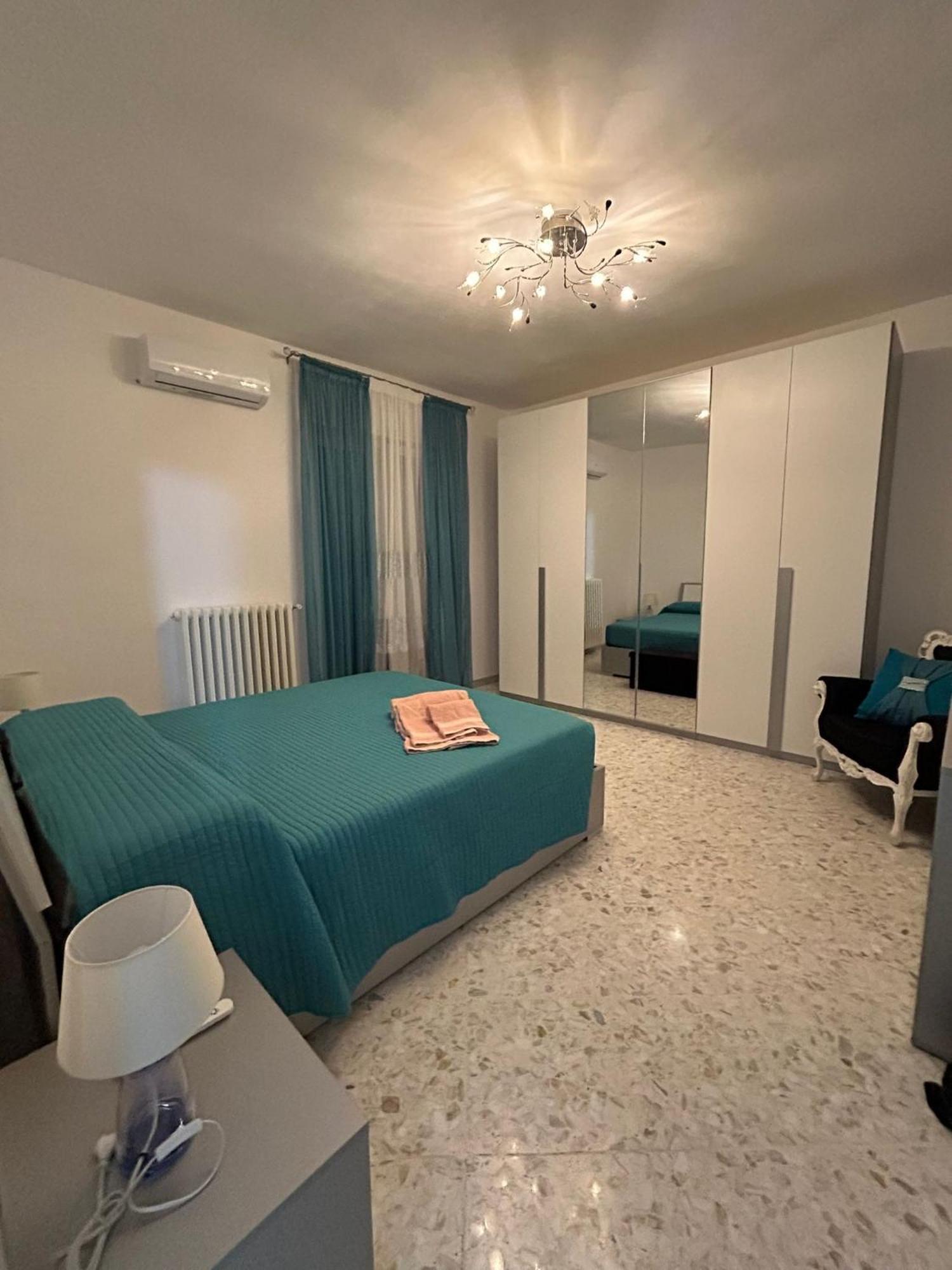 Sole House Apartment บิสเชลเย ภายนอก รูปภาพ