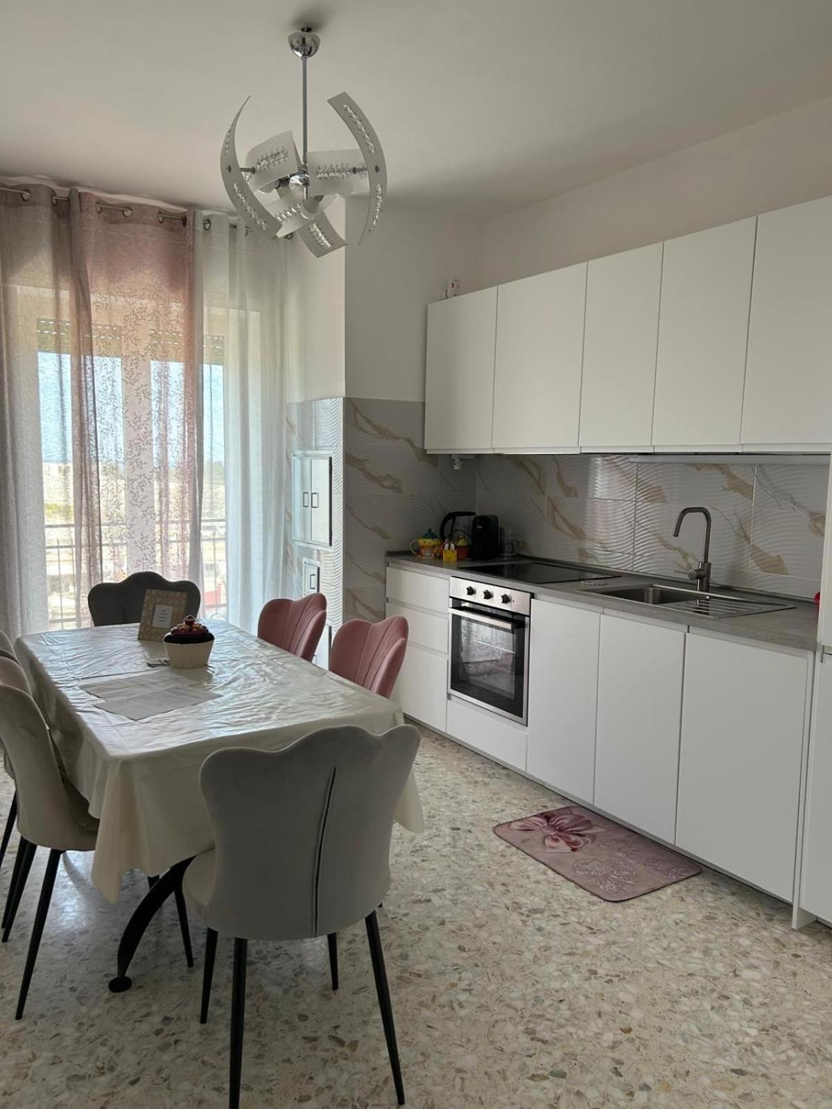 Sole House Apartment บิสเชลเย ภายนอก รูปภาพ